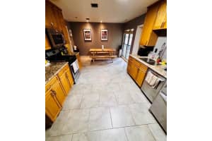 528 36TH STREET, GAINESVILLE, FL 32607 - MLS#MFRGC534300