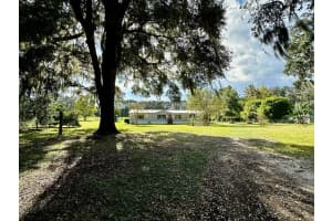 18027 149TH PLACE, ALACHUA, FL 32615 - MLS#MFRGC534347