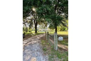 18027 149TH PLACE, ALACHUA, FL 32615 - MLS#MFRGC534347