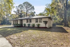 1821 28TH AVENUE, GAINESVILLE, FL 32609 - MLS#MFRGC534360
