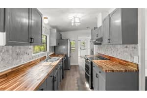 23488 182ND AVENUE, HIGH SPRINGS, FL 32643 - MLS#MFRGC534380