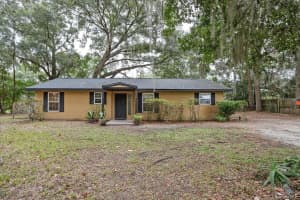 115 48TH STREET, GAINESVILLE, FL 32641 - MLS#MFRGC534429