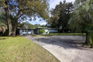601 34TH TERRACE, GAINESVILLE, FL 32607 - MLS#MFRGC534446