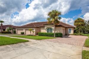 26841 BELLA VISTA DRIVE, HOWEY IN THE HILLS, FL 34737 - MLS#MFRGC534454