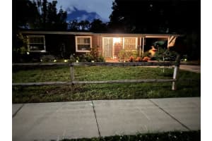 2264 FLOYD STREET, SARASOTA, FL 34239 - MLS#MFRGC534523
