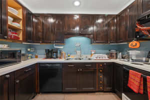 6725 33RD TERRACE, GAINESVILLE, FL 32653 - MLS#MFRGC534568