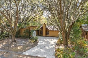 1637 42ND PLACE, GAINESVILLE, FL 32605 Sold 12/30/25