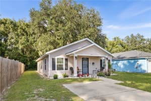 1322 1ST AVENUE, GAINESVILLE, FL 32641 - MLS#MFRGC534726