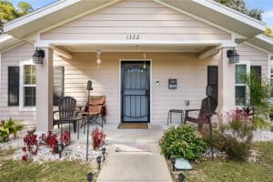 1322 1ST AVENUE, GAINESVILLE, FL 32641 - MLS#MFRGC534726