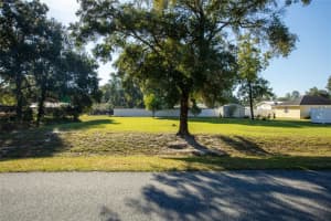 618 44TH STREET, KEYSTONE HEIGHTS, FL 32656 - MLS#MFRGC534732