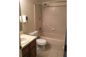 911 57TH TERRACE, GAINESVILLE, FL 32607 - MLS#MFRGC534875