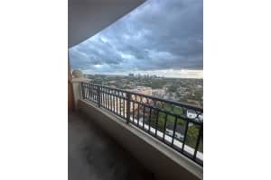 3232 Coral Way #1607, MIAMI