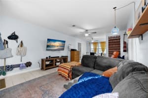 2418 12TH STREET, GAINESVILLE, FL 32609 - MLS#MFRGC534940