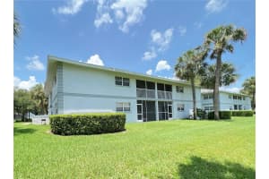 458 FAIRWAYS CIRCLE, OCALA, FL 34472 - MLS#MFRGC535063