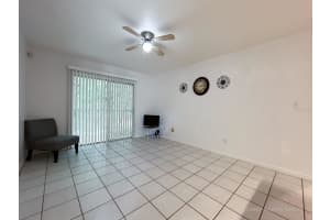 1015 9TH STREET, GAINESVILLE, FL 32601 - MLS#MFRGC535115