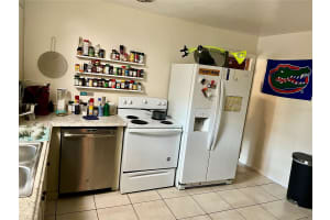 3105 UNIVERSITY AVENUE, GAINESVILLE, FL 32607 - MLS#MFRGC535161