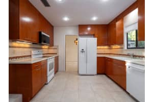 3619 38TH STREET, GAINESVILLE, FL 32606 - MLS#MFRGC535221