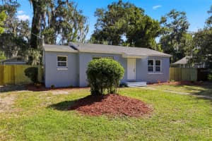 301 6TH STREET, GAINESVILLE, FL 32601 - MLS#MFRGC535274