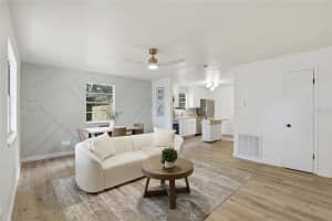 25135 7TH AVENUE, NEWBERRY, FL 32669 - MLS#MFRGC535292