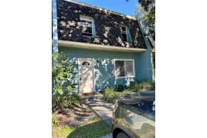 501 75TH STREET, GAINESVILLE, FL 32607 - MLS#MFRGC535405