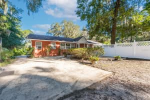 6306 BAKER ROAD, KEYSTONE HEIGHTS, FL 32656 - MLS#MFRGC535460