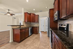 977 229TH DRIVE, NEWBERRY, FL 32669 - MLS#MFRGC535478