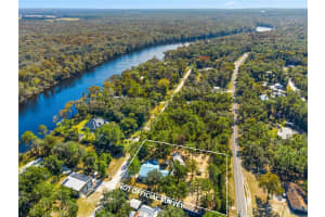 221 838TH STREET, OLD TOWN, FL 32680 - MLS#MFRGC535532