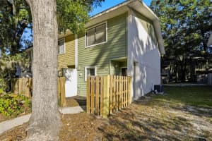 2219 39TH WAY, GAINESVILLE, FL 32607 - MLS#MFRGC535553