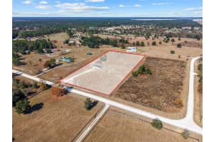 11851 21ST PLACE, MORRISTON, FL 32668 - MLS#MFRGC535589