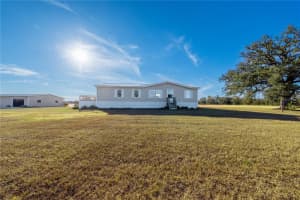 18708 COUNTY ROAD 250, LIVE OAK, FL 32060 - MLS#MFRGC535607