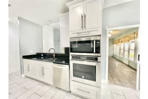 4349 36TH STREET, GAINESVILLE, FL 32605 - MLS#MFRGC535635