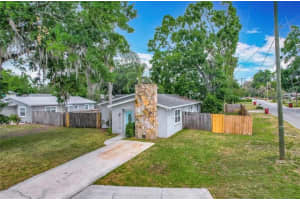 3702 W REYNOLDS STREET, PLANT CITY, FL 33563 - MLS#MFRGC535639