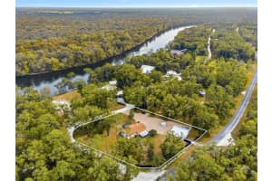 521 838TH STREET, OLD TOWN, FL 32680 - MLS#MFRGC535647