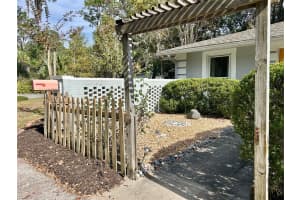 2131 NW 7th Ln, Gainesville, FL 32603, Sold 11/24/25