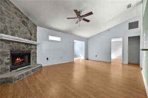 5911 NW 44TH PL, GAINESVILLE, FL 32606 - MLS#MFRGC535733