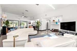 8810 103RD AVENUE, GAINESVILLE, FL 32608 - MLS#MFRGC535742