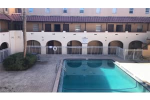 914 8TH AVENUE, GAINESVILLE, FL 32601 - MLS#MFRGC535772