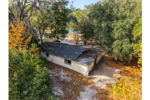 1919 17TH DRIVE, GAINESVILLE, FL 32609 - MLS#MFRGC535775