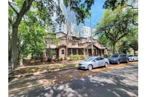 1220 1ST AVENUE, GAINESVILLE, FL 32601 - MLS#MFRGC535837