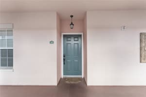 201 2ND AVENUE, GAINESVILLE, FL 32601 - MLS#MFRGC535854