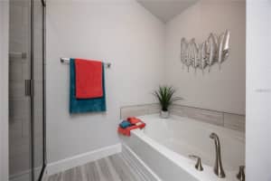 13711 150TH CIRCLE, ALACHUA, FL 32615 - MLS#MFRGC535856