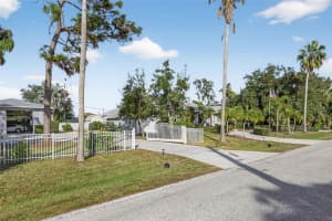 820 BAYSHORE DRIVE, ENGLEWOOD, FL 34223 - MLS#MFRGC535907