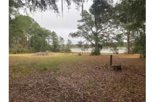 8093 BREEZY POINT ROAD, MELROSE, FL 32666 - MLS#MFRGC535911