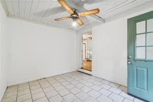 1814 6TH TERRACE, GAINESVILLE, FL 32609 - MLS#MFRGC536036