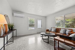 2122 12TH TERRACE, GAINESVILLE, FL 32609 - MLS#MFRGC536125