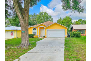 4306 1ST AVENUE, KEYSTONE HEIGHTS, FL 32656 - MLS#MFRGC536150