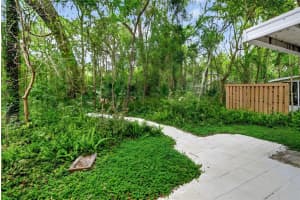 904 50TH WAY, GAINESVILLE, FL 32607 - MLS#MFRGC536235