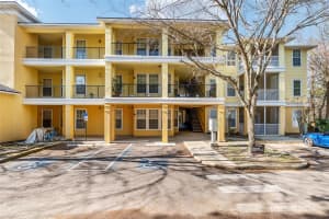 2291 16TH TERRACE, GAINESVILLE, FL 32605 - MLS#MFRGC536324