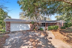 560 COUNTRY CLUB DRIVE, WILLISTON, FL 32696 - MLS#MFRGC536540