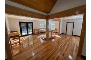 1027 11TH AVENUE, GAINESVILLE, FL 32601 - MLS#MFRGC536550